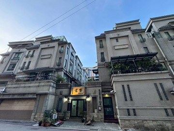 曾意婷社區型震後中科臨路雙車別墅｜台中市西屯區福林路