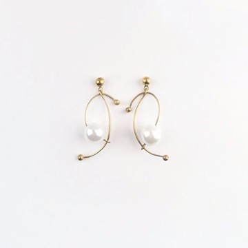 謾舞耳環 (貝珠) - Dancing Earrings (shell)