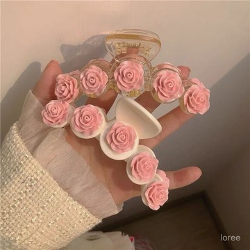 🌈臺灣出貨 🌈粉色山茶花抓夾~超僊玫瑰花朵髮抓鯊魚夾甜美少女心春季新款髮飾