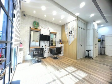 綠氧森O14鳳山國中站漂亮樓店1+2附平面車位｜高雄市鳳山區誠群街