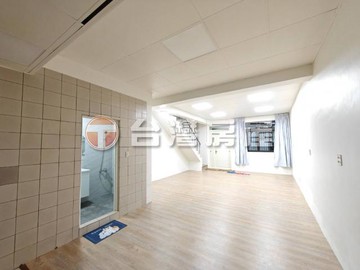 宜蘭簡約免整修透天-市中心的靜巷//宜蘭酒廠｜宜蘭縣宜蘭市文昌路