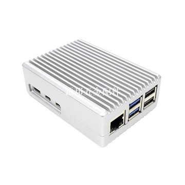 樹莓派5代 鎧甲鋁合金外殼 自帶導熱柱高效散熱器 散熱片保護殼[領邦五金配件]