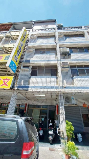 楠梓德賢商圈捷運R19臨10米路10房透天店住｜高雄市楠梓區德賢路