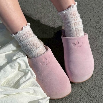 ADIDAS ORIGINALS ADIMULE 粉色 BABY粉 勃肯鞋 麂皮 絨毛拖鞋 JP8731