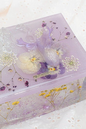 夜茫湖天然水晶樹脂置物盒