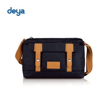 deya Wander 蒼芎藍斜背包