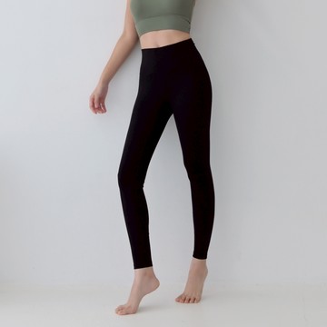 Mori girl 輕柔包覆高腰運動褲 黑