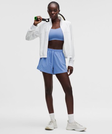 Court Rival High-Rise Shorts 3" Size 8