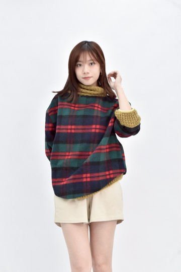 (XL) mayuki 綠色格紋高領拼接長袖上衣