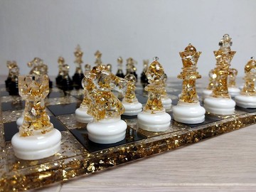 客製化樹脂西洋棋套裝附棋盤 |特大號尺寸 2.75 英吋（7 公分）|環氧樹脂
