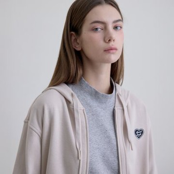 GIORDANO 女裝愛心刺繡連帽外套【雙色任選】