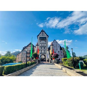 小資馬來西亞｜雙子星花園.麻六甲世界遺產.蝴蝶園.黑風洞.法國村.雲天纜車.雲頂娛樂城.空中花園5＋1日｜含稅.高雄出發_26KUL6DAK3