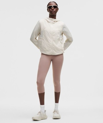 Fast and Free High-Rise Crop 19" 5 Pocket Size 0