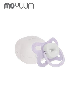 MOYUUM韓國透氣式矽膠奶嘴收納盒組蝴蝶款(1-3m)(MMUM1022908薰衣草紫夜光款) 250元