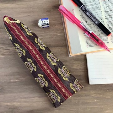 【Shisa獅子】榻榻米邊飾 四面錐形筆袋 獅子 沖繩