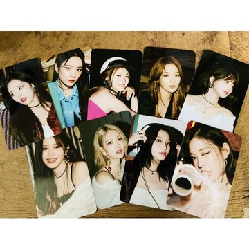 韓居🇰🇷新納拉 FROMIS_9 - MIDNIGHT GUEST 4TH 特典 特典卡 特典小卡 卡