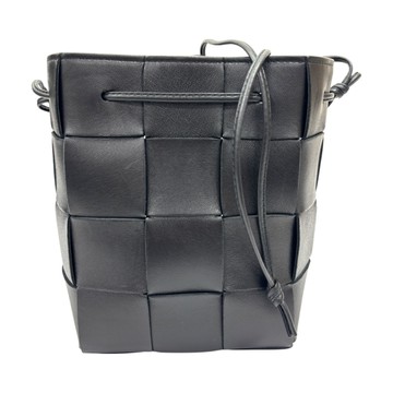 BOTTEGA VENETA BV 寶緹嘉 黑色 編織羊皮 Cassette 大格水桶包 680218 【二手名牌BRAND OFF】