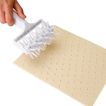 《IBILI》針車輪-21cm-- 烘焙麵皮扎孔 打孔器 麵團更扎實