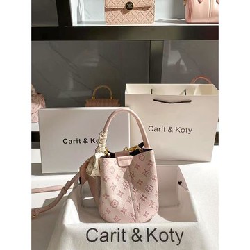 Carit Koty今年流行粉色包包2025春季新款高級感小眾水桶包菜籃子