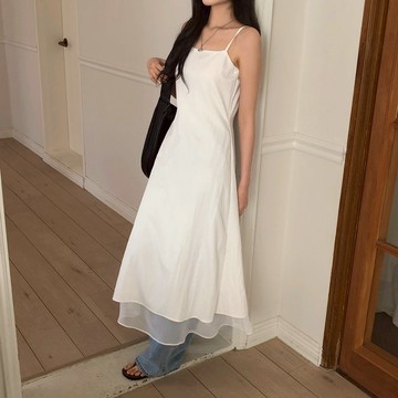 【太妮絲F450】現貨 層紗洋裝 連衣裙 洋裝 連身裙 紗網 白色洋裝 細肩帶洋裝 韓國 chic 夏季 設計感 甜美