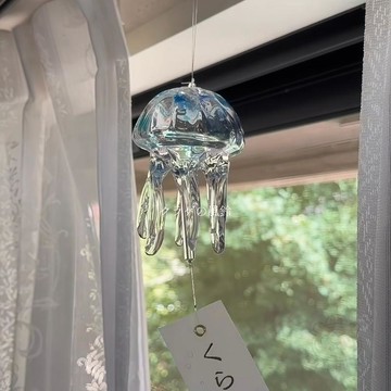 🛒回購好物🛒水母風鈴  掛件  日式玻璃  掛件  室內掛飾解壓治癒夢幻工藝品送朋友禮物