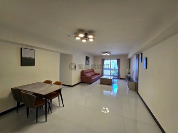 大立百貨商圈中央公園精美華廈4房｜高雄市前金區文武二街