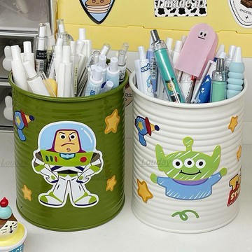🐏熱門新品🐏 玩具總動員周邊 玩具總動員筆筒 鐵藝創意桌面辦公室文具學生化妝刷收納小鐵桶 動漫周邊 驚喜禮物