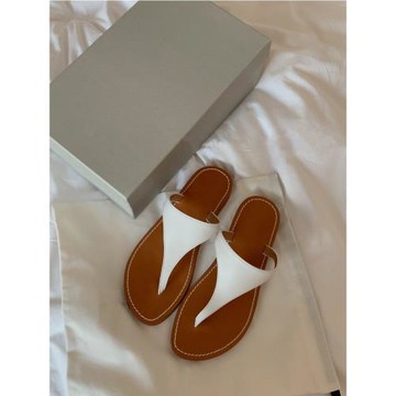 2024新款韓系簡約真皮夾趾平底涼拖鞋休閑百搭ins風度假外穿拖鞋