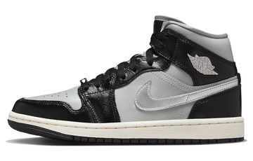 JORDAN 1 MID SE BLACK METALLIC SILVER WOMENS