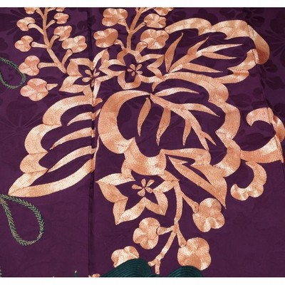 リリ様確認用　風景画刺繍 金彩　着物リメイク　フリーサイズ アンティーク 訪問着 日本刺繍 金駒刺繍 桐に横菊模様 本紫色