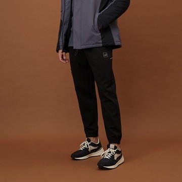 GIORDANO 男裝側口袋束口褲 G-MOTION系列 - 09 標誌黑