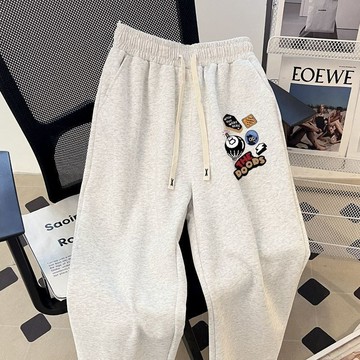 【台灣出貨】美式休閒寬鬆潮牌筒褲嘻哈印花男款衛褲秋冬季加絨個性流行痞帥褲休閒長褲闊腿褲男秋冬衛褲