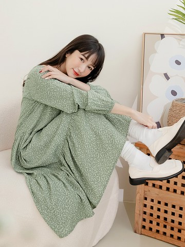 小V領清新碎花雪紡拋袖蛋糕裙寬版長洋裝