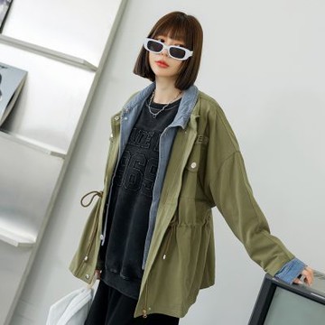 OB嚴選-高含棉牛仔假兩件翻領刺繡收腰內裡長袖外套《EA3004-》