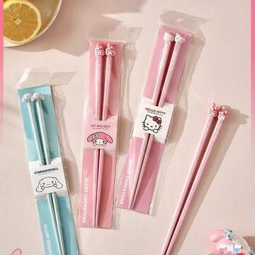 臺灣/現✨餐具 筷子 木筷 公筷 耐高溫卡通筷子家用高檔抗菌單人裝一人一筷可愛專用快防黴防滑兒童筷