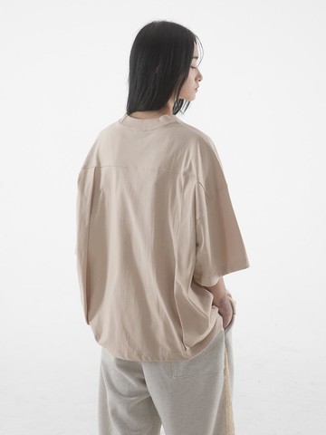 WINGS BACK SLIT SHORT SLEEVE T-SHIRTS [SAND]