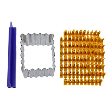 Cakeland 日製餅乾壓模-英文數字(小)組 藍色 + 銀色 + 棕色  英文數字壓模組 藍色 + 銀色 + 棕色  1個