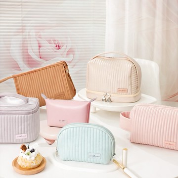 【送禮首選】蛋糕化妝包禮包 福袋 禮物｜手提化妝包 開蓋化妝包 附提袋包裝