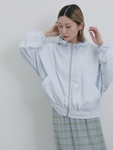 防潑水加工輕盈質感抽繩連帽外套(0F000539510) - Samansa Mos2 blue