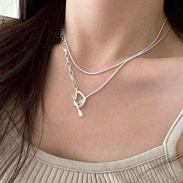 【太妮絲W147】現貨 韓系 推薦款! 簡約 冷淡風 OT扣 項鍊 時尚 創意 鎖骨鍊 氣質 長項鍊 OT釦 特色款 項