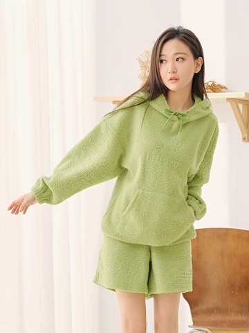 玩轉百tee．KITTY環島台灣刺繡羊羔毛連帽上衣