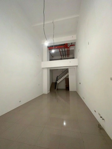 獨家@總太聚作@北屯全新招財金店面+稀有雙平車！｜台中市北屯區環太東路