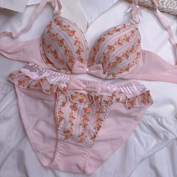 ₊⁺ ·̩͙꒰ঌ✞໒꒱· ﾟ ₊日系成套 內衣配內褲 成套 配套 緞面內衣褲 緞面內衣 緞面內褲 愛美菲露