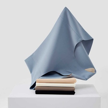 🚀虧本到貨🚀日本🇯🇵 冰絲無痕女士內褲高彈透氣純棉裆簡約時尚中腰隱形舒適三角褲底褲