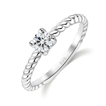 AchiCat．925純銀戒指．專屬幸福．單鑽．婚戒．淑女尾戒．防小人戒指．生日禮物．AS9029