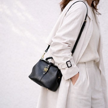 软皮 医生包纯手工复古手提口金包真皮斜挎包 小号黑色