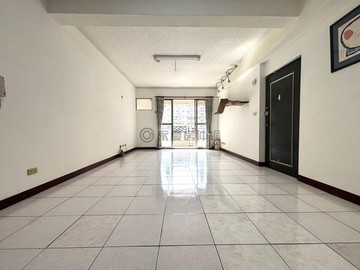 清豐公園旁、楠梓仁翔社區 溫馨3+1房 ｜高雄市楠梓區常德路