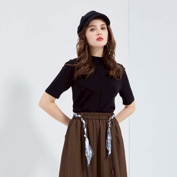 HONOR極簡立領彈力針織上衣-黑