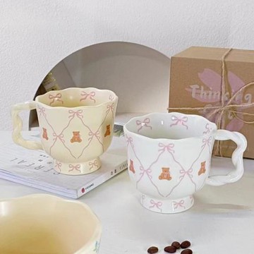 創意古風家用水杯茶杯泰迪熊杯子辦公室可愛淑女高腳杯卡通早餐杯