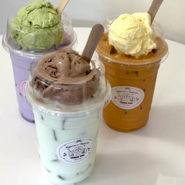 雪頂咖啡杯大孔蓋一次性透明沙冰淇淋麥旋風杯珍珠奶茶冷飲杯商用